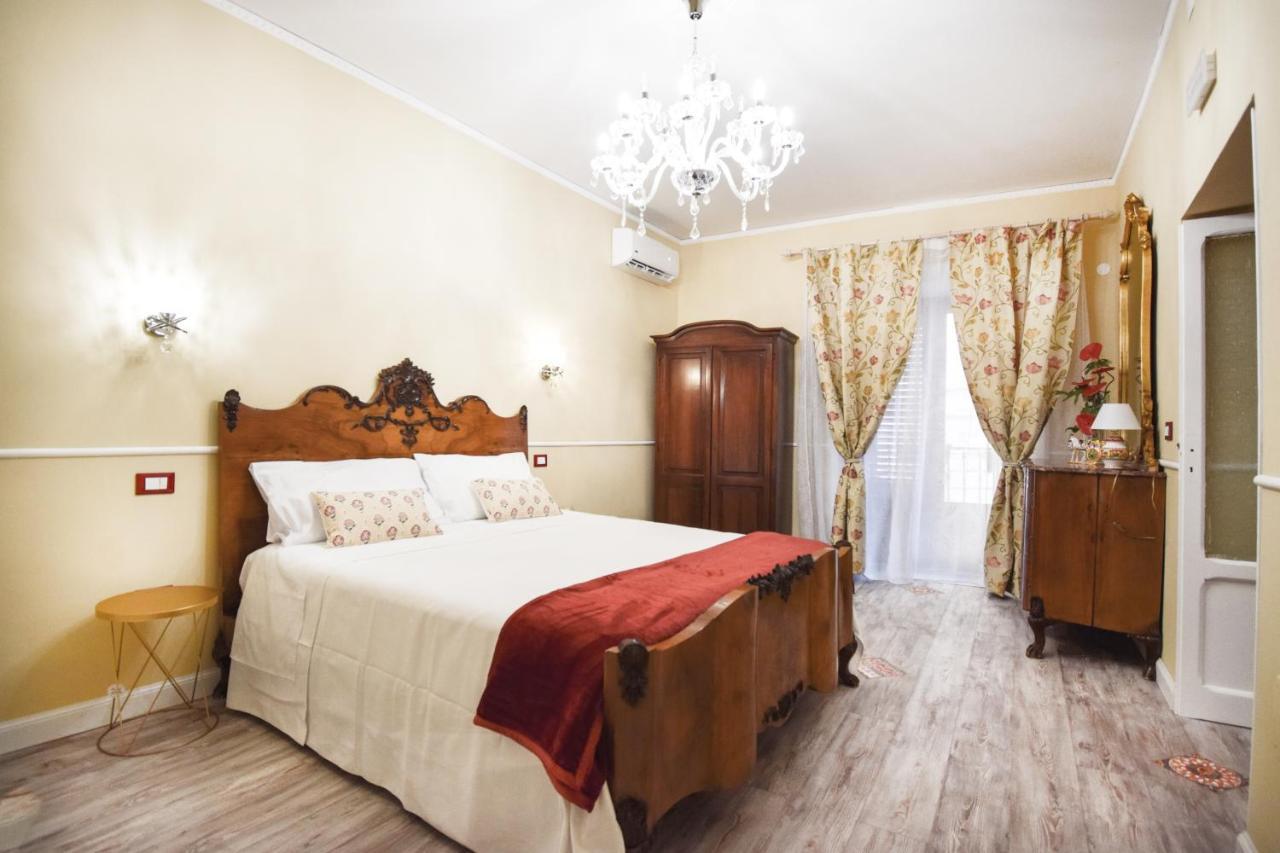 Luxury Apartment Via Genova パレルモ エクステリア 写真