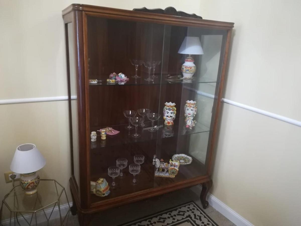 Luxury Apartment Via Genova パレルモ エクステリア 写真